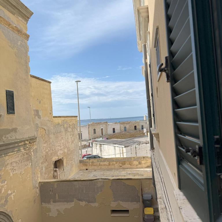 Le Camere sul Golfo - Large Double Room - 14