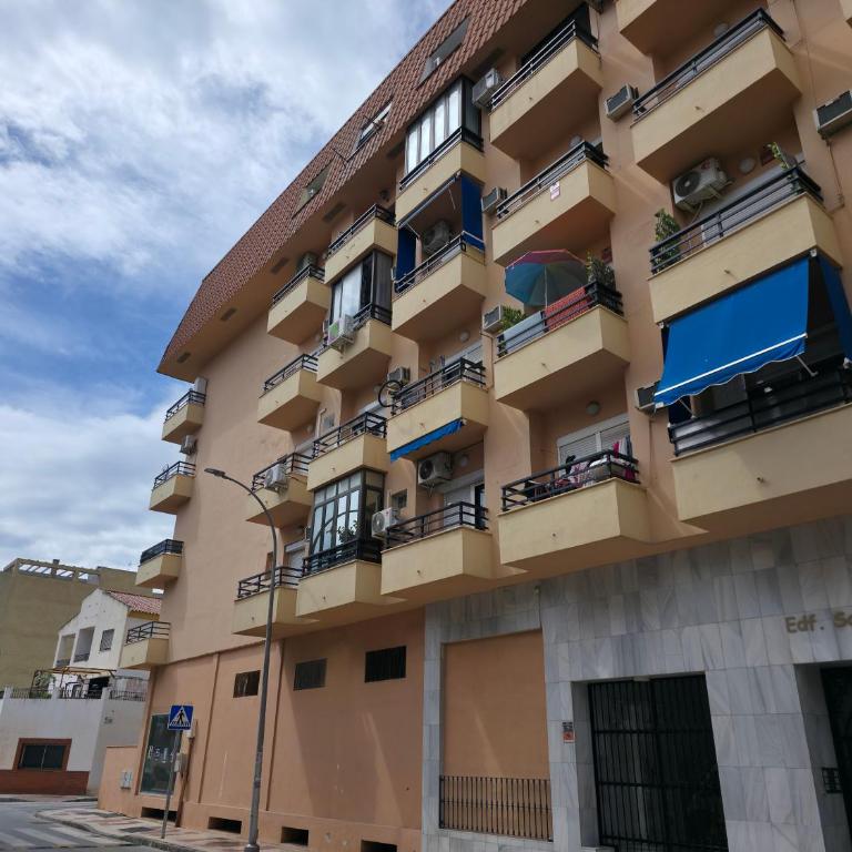 Acogedor Estudio en Torremolinos Centro - Estudio con terraza - 28