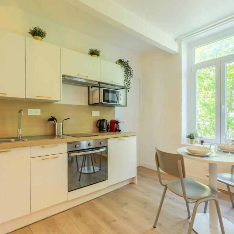 Lille Sébastopol nice studio - Apartment - 6