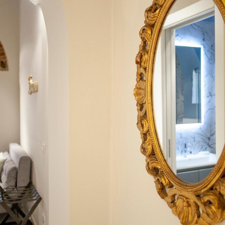 Switch Holiday 312 - Camera Matrimoniale con Bagno Privato - 8
