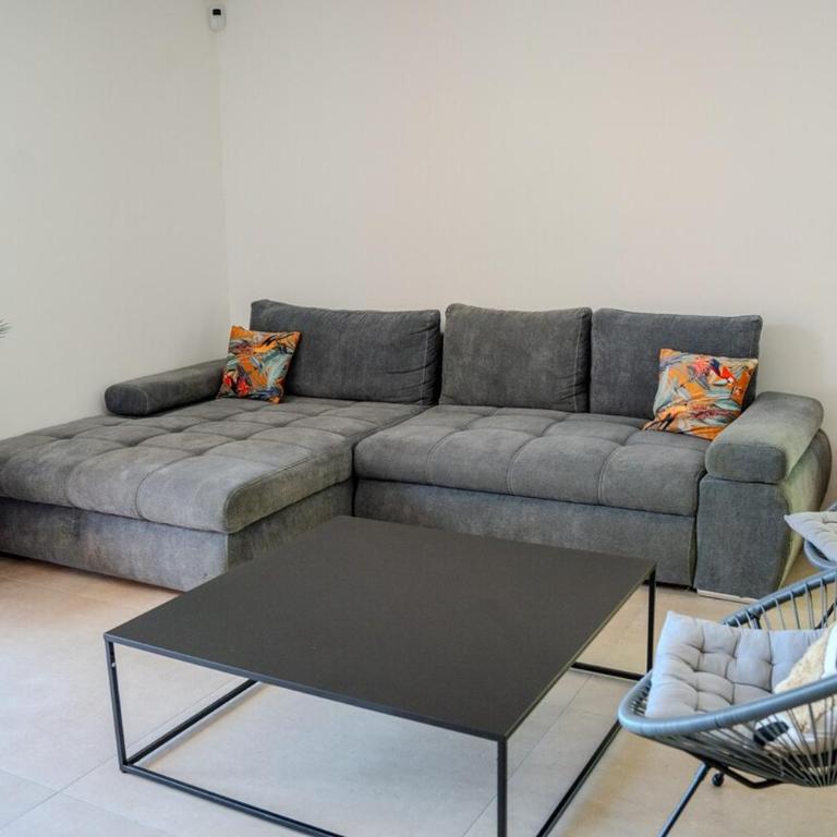 Lou Tavan - Villa Rénovée avec Piscine & Jacuzzi - 4 Chambres - Villa - 14