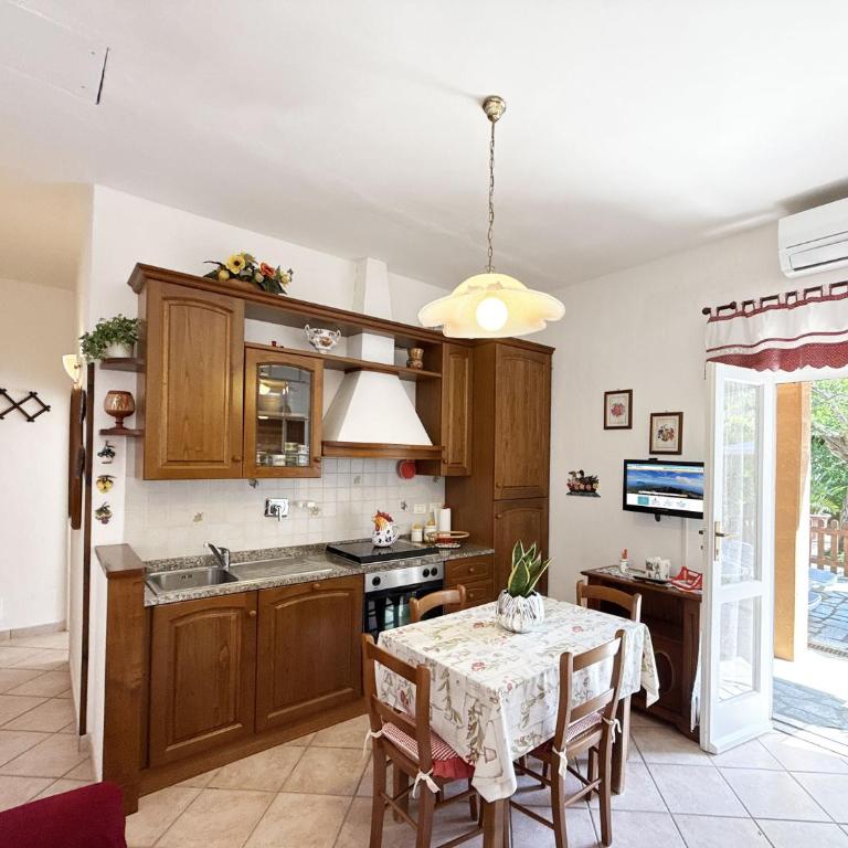 Maggy's Home - ArgonautiVacanze - Appartamento con 2 Camere da Letto e Terrazza - 2