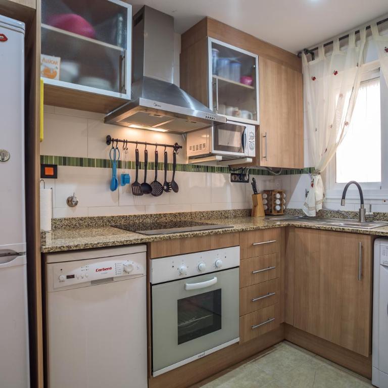 Holiday Valparaíso Deluxe Magic World - Apartamento Deluxe de 2 dormitorios con balcón - 6