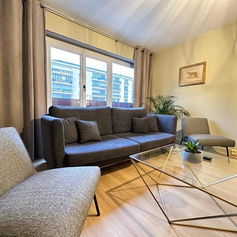 Fléchambault face à la Basilique avec terrasse - Apartamento de 1 dormitorio - 35