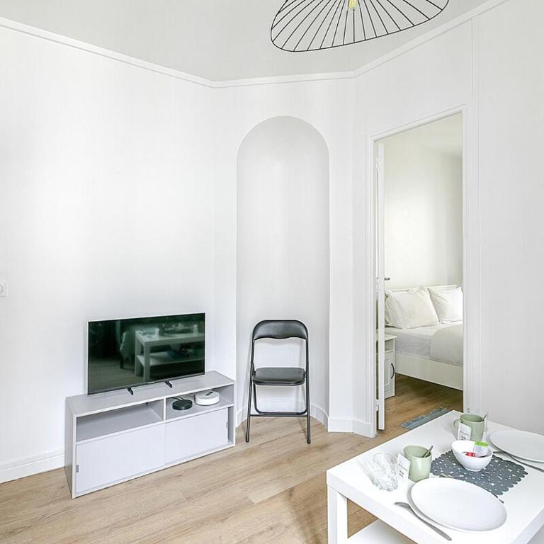 Nid douillet pour deux dans le Paris des artistes - Appartement 1 Chambre - 8