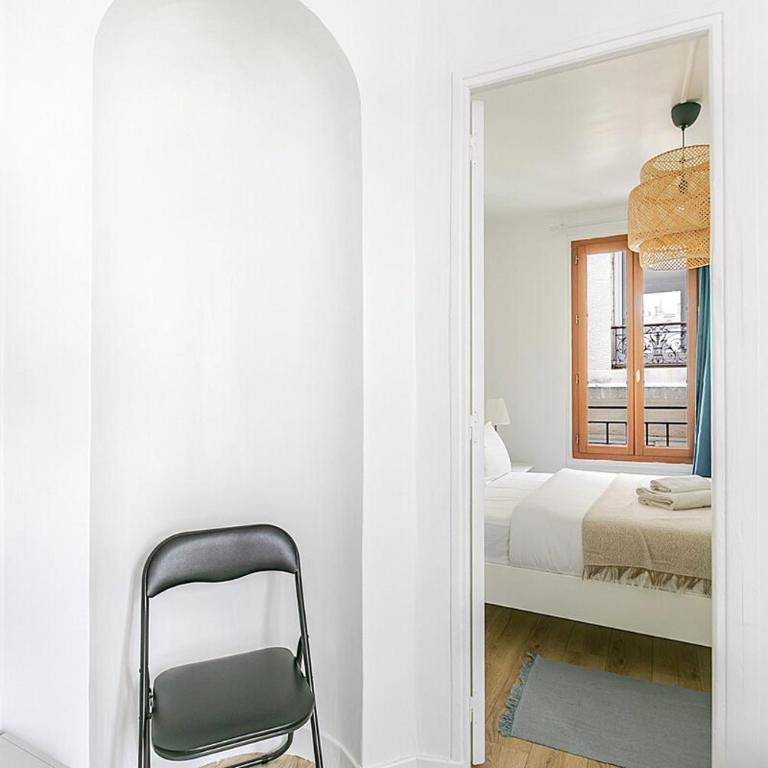 Nid douillet pour deux dans le Paris des artistes - Appartement 1 Chambre - 7