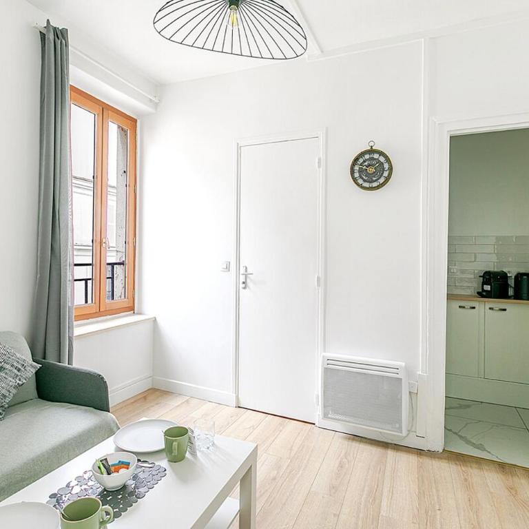 Nid douillet pour deux dans le Paris des artistes - Appartement 1 Chambre - 15