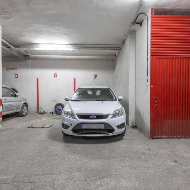 Piso en el Centro de la Ciudad - Three-Bedroom Apartment - 31