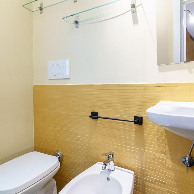 Electra House - One-Bedroom Apartment - 8