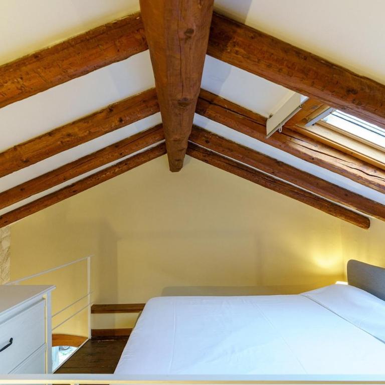 Electra House - One-Bedroom Apartment - 22