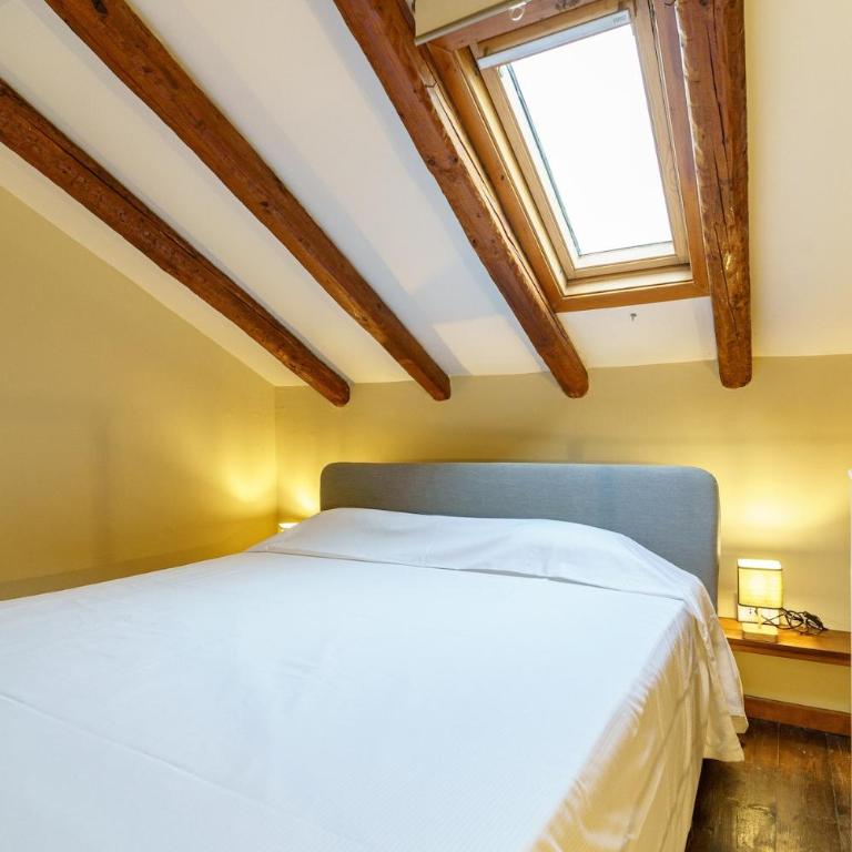 Electra House - One-Bedroom Apartment - 27