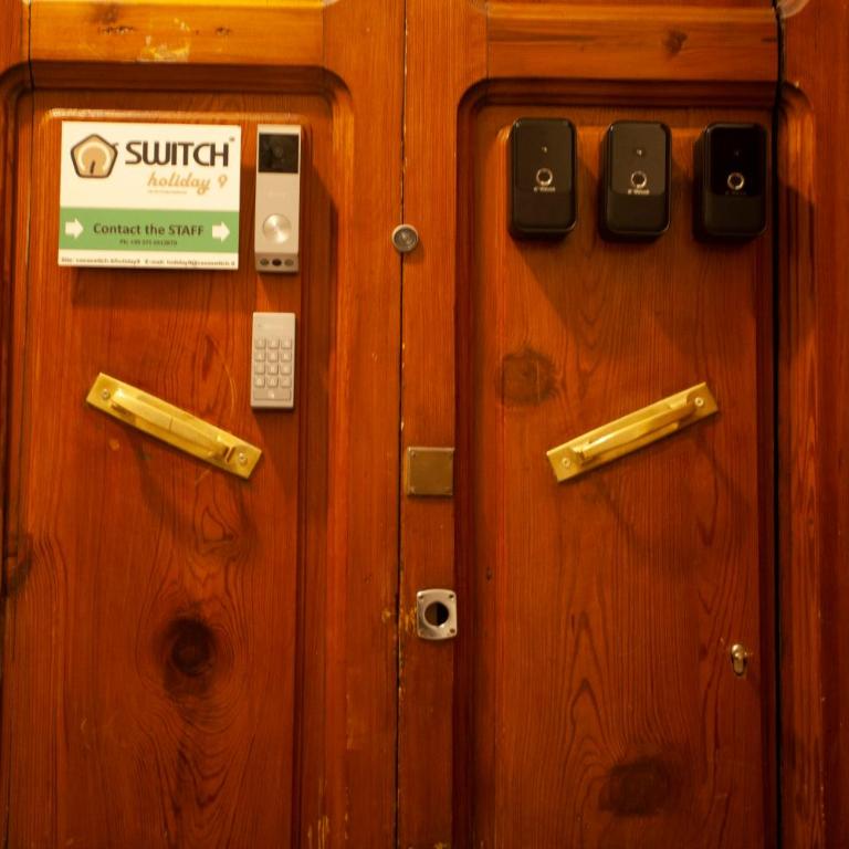 Switch Holiday 9 - Camera Matrimoniale con Bagno Privato Esterno - 11
