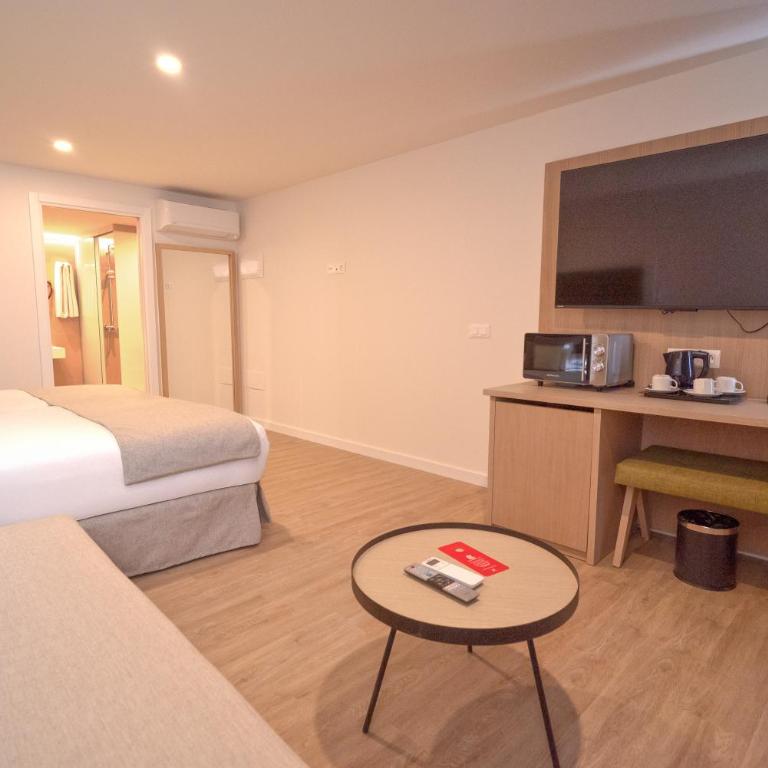 HL Miraflor Suites Hotel - Estudio Superior - 3