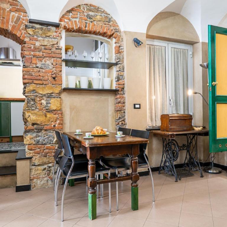 lovingenoa Natural - Light - Appartamento con 2 Camere da Letto - 1