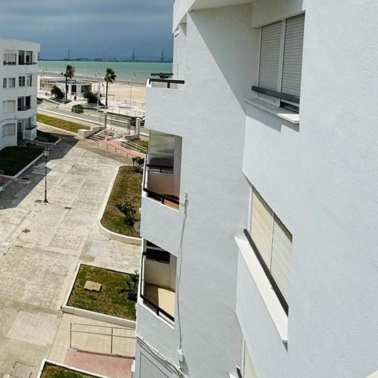 Apartamento Valdelagrana Primera línea de Playa - Apartamento de 3 dormitorios - 1