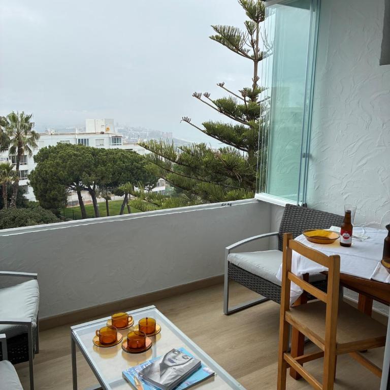 Sea and Mountains - Three-Bedroom Apartment - 19