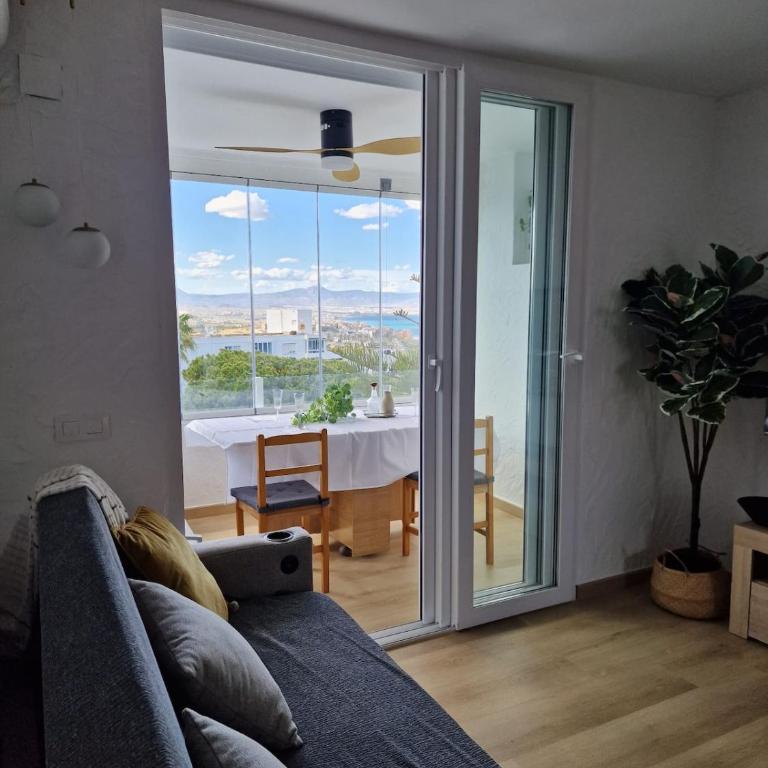 Sea and Mountains - Three-Bedroom Apartment - 23