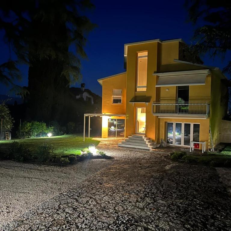 La Gialla Attico dAmore By Case al Lago - Apartment - 12