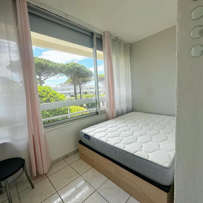 T2 Cocon lumineux en Bord de mer avec Piscine, Tennis et Parking - Appartamento con 1 Camera da Letto - 7