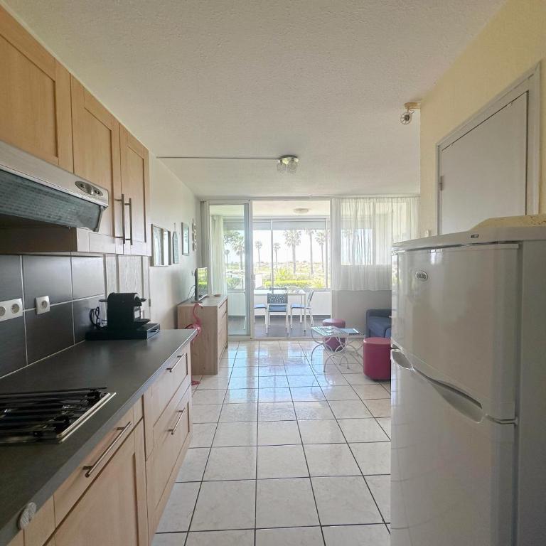 T2 Cocon lumineux en Bord de mer avec Piscine, Tennis et Parking - Appartamento con 1 Camera da Letto - 1