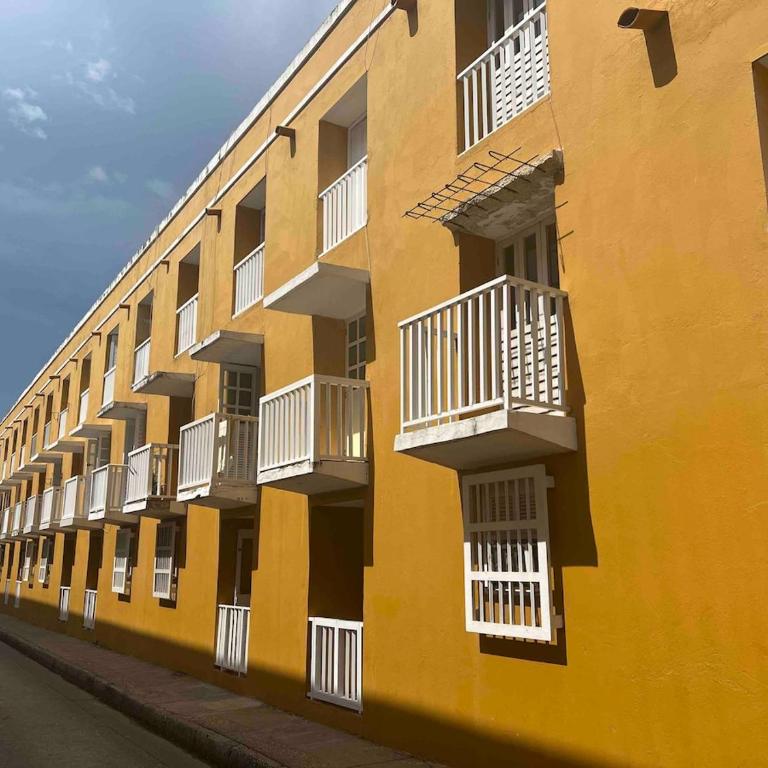 Beautiful duplex in the historic center! - Two-Bedroom Apartment - 23