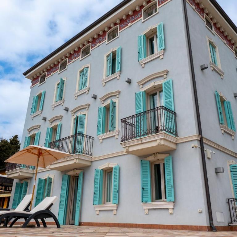 Gardone Palace Hotel - Camera Matrimoniale con Patio - 4