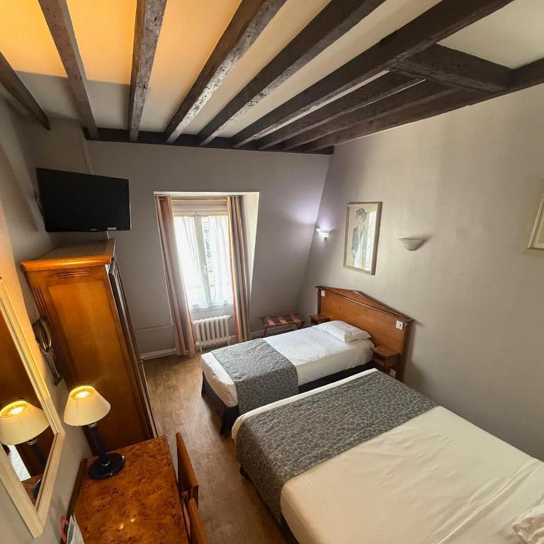 Hotel Richmond Gare du Nord - Chambre Triple - 11