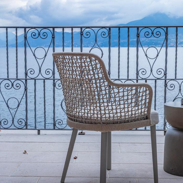 Hotel Villa Leopardi 4S - Adults only - Junior Suite con Terrazza e Vista Lago - 13