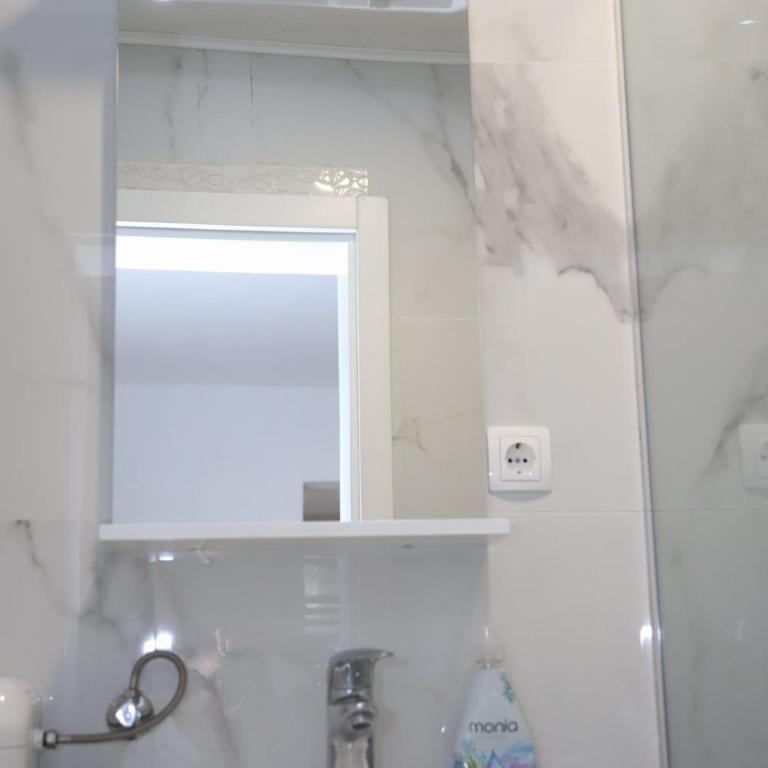 Apartman Hadže - One-Bedroom Apartment - 16