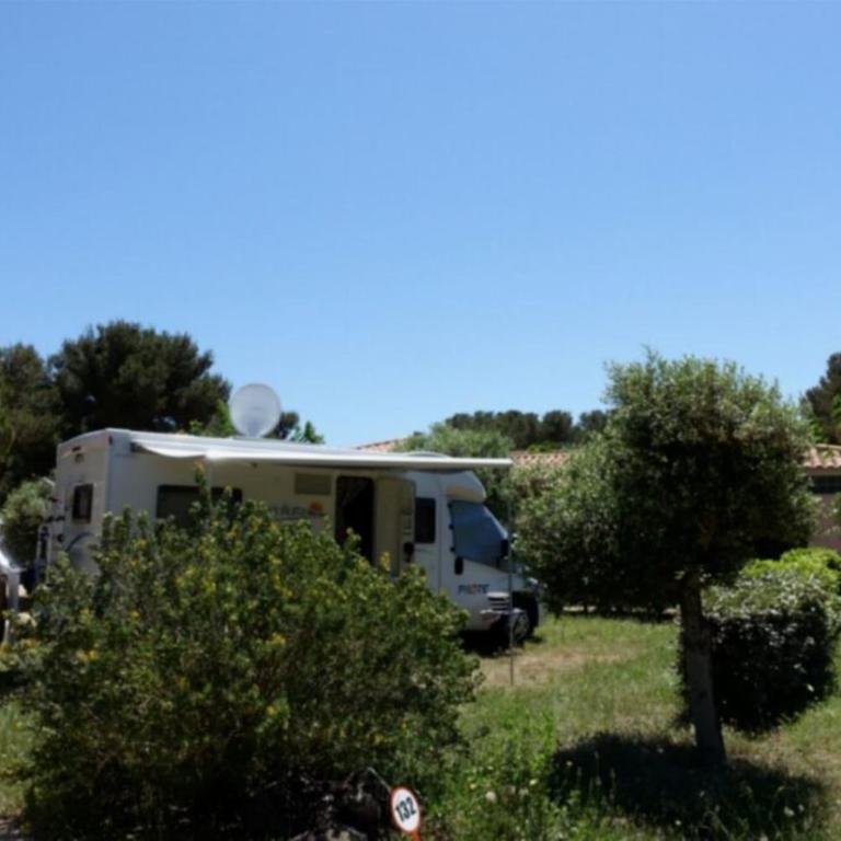Martigues, Camping de l'Arquet **** - Emplacement nu - 3