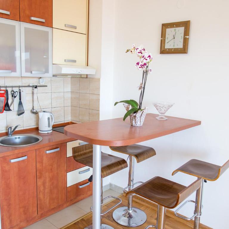 Apartments Charme - Apartment with Sea View - 8