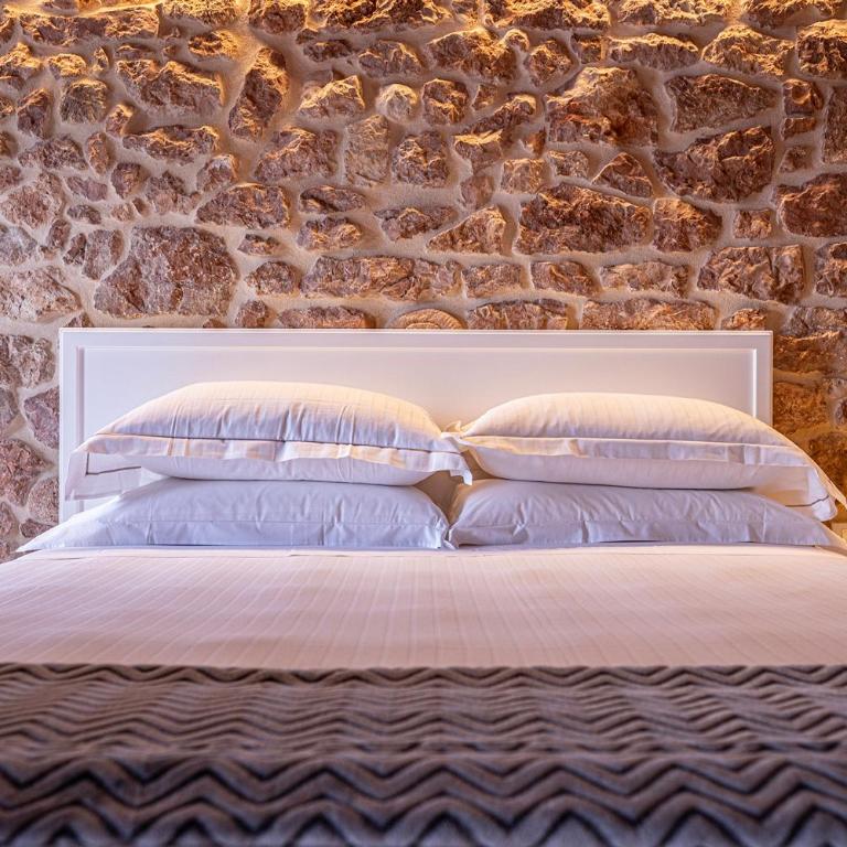 Hotel Villa Leopardi 4S - Adults only - Junior Suite con Terrazza e Vista Lago - 11