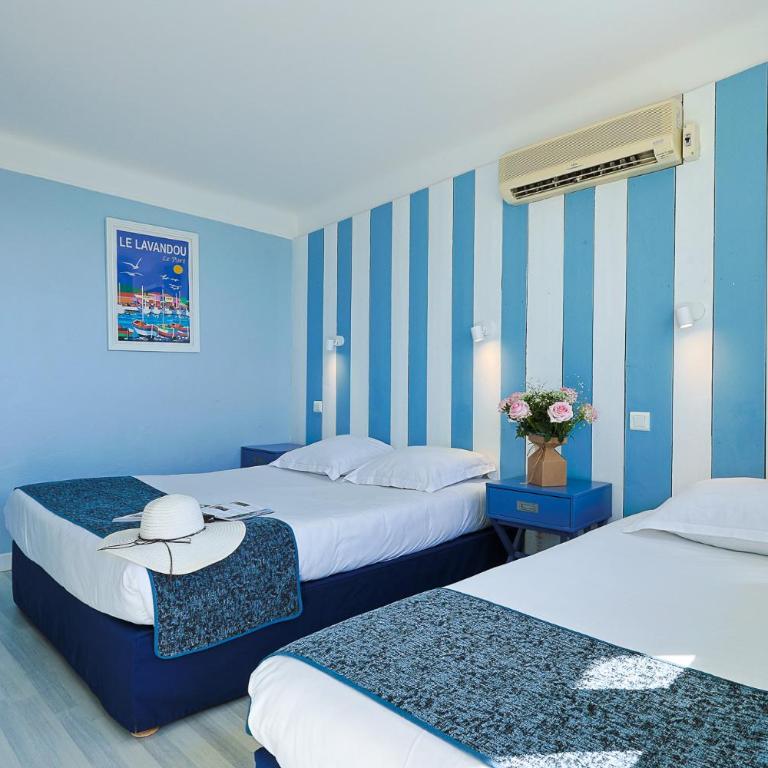 Cap Nègre Hôtel - Chambre Triple avec Balcon - Vue Partielle sur Mer - 1