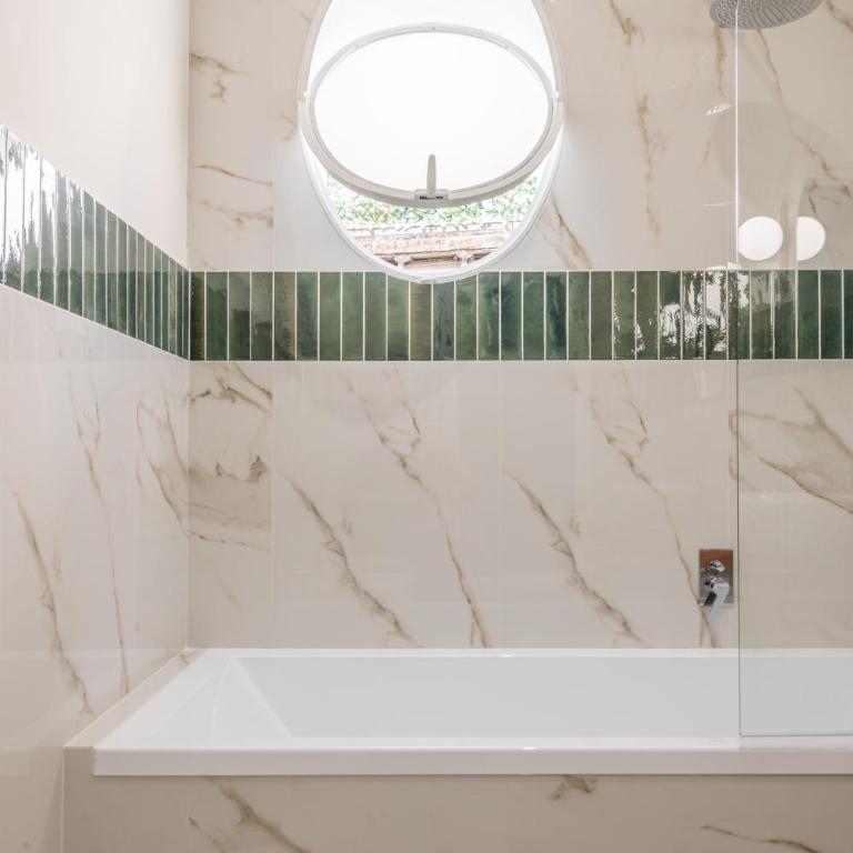 Coreammare Home - Two-Bedroom Apartment - 36