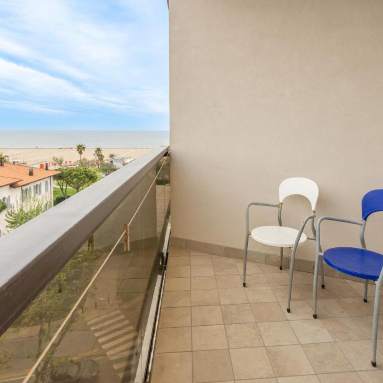 Hotel Airone - Camera Matrimoniale/Doppia con Letti Singoli con Balcone - 7