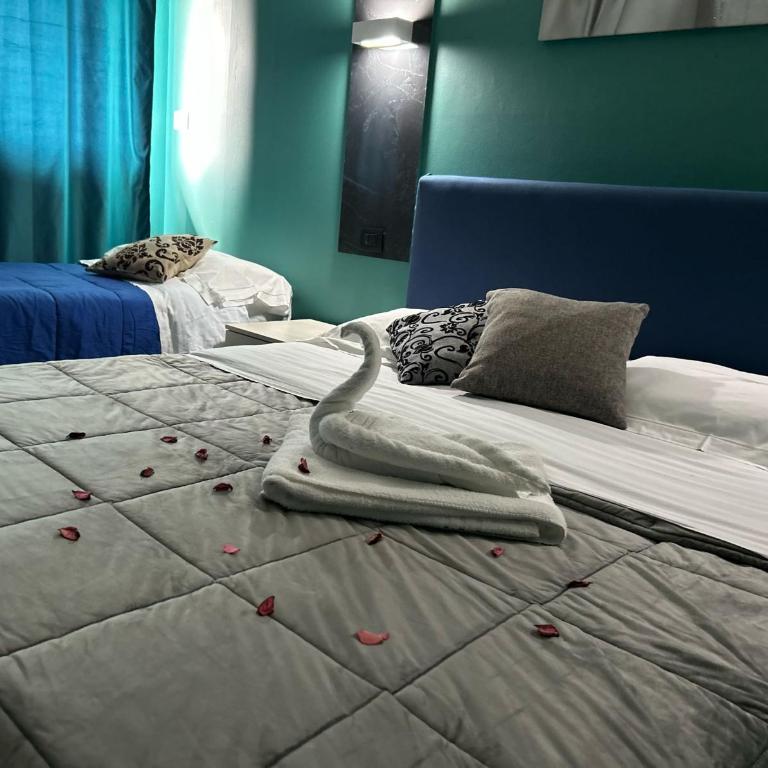 Vivendo Rooms - Triple Room with Private Bathroom - 8