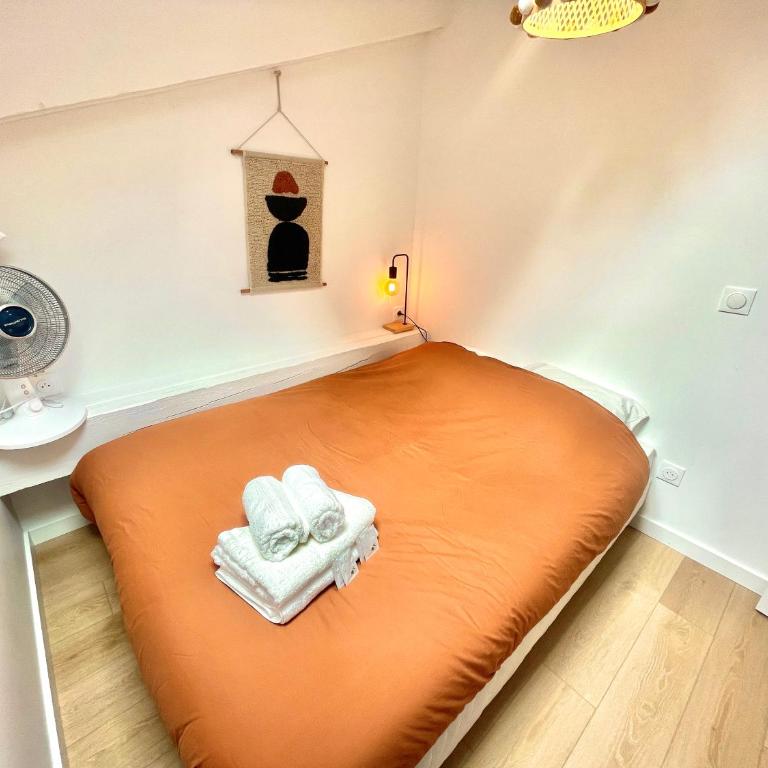 " Échappée St-Michel " Centre Ville - Tout à pied - Wifi - Appartamento con 2 Camere da Letto - 24