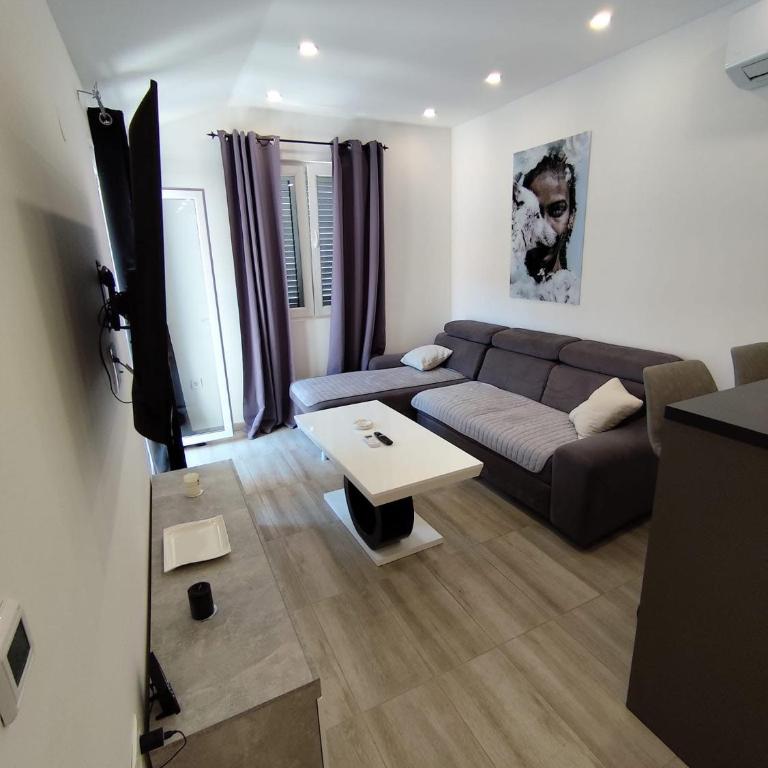 Apartman Lidija - Two-Bedroom Apartment - 14