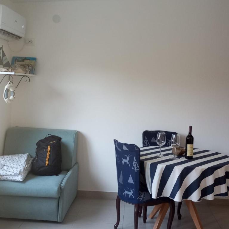 Apartment Silvi - place with amazing view! - One-Bedroom Apartment - 12