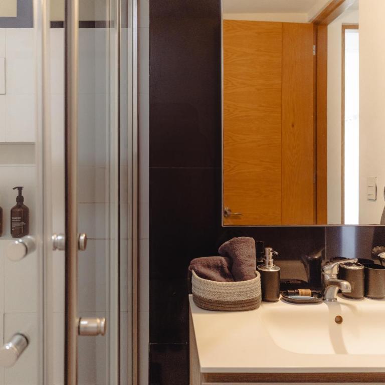 Luxury 1BR - 2 Pools - Spa - Gym - Cinema - Private Bars - Near Beach - One-Bedroom Apartment - 12