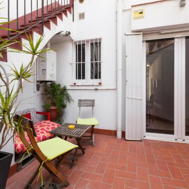 Single-family house with terraces and patio - Haus mit 2 Schlafzimmern - 32