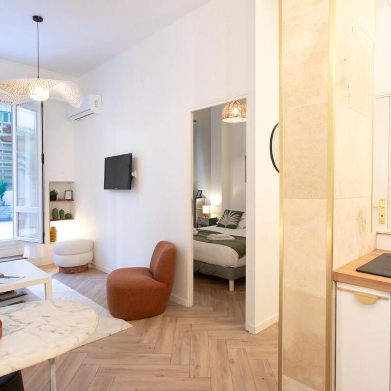 #55 Staywizus - Sun terrace AC & Wifi 10mins walk to Sea & oldtown - Appartement 1 Chambre - 35