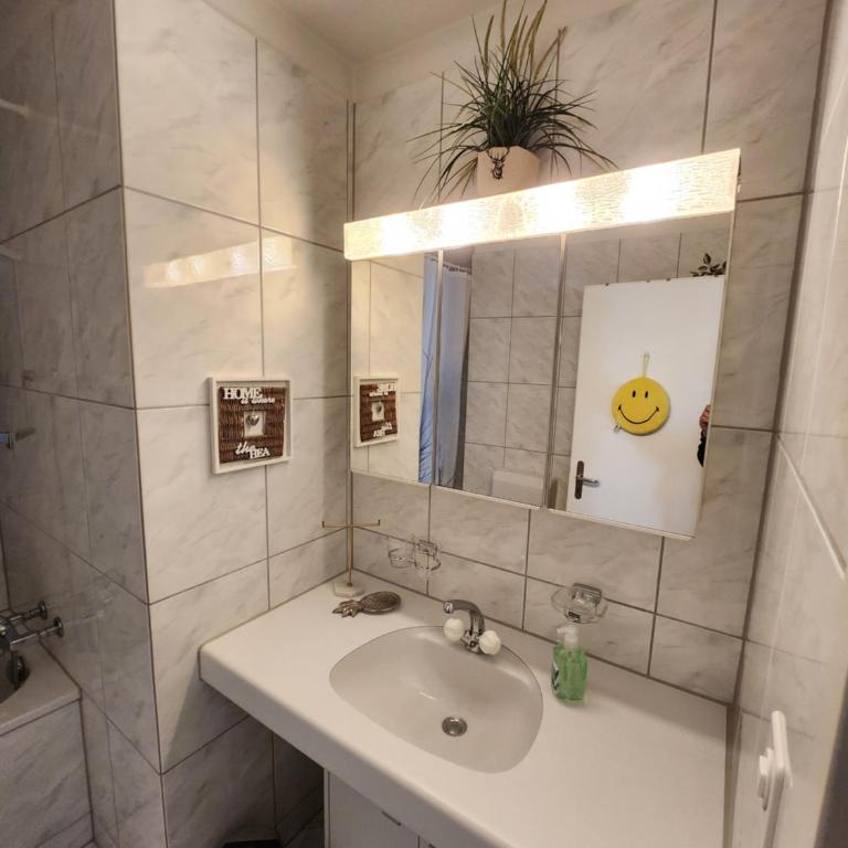 Grosszügige 3 Schlafzimmer Wohnung mit privatem Garten neben Jakobshornbahn - Apartment mit Blick auf die Berge - 25
