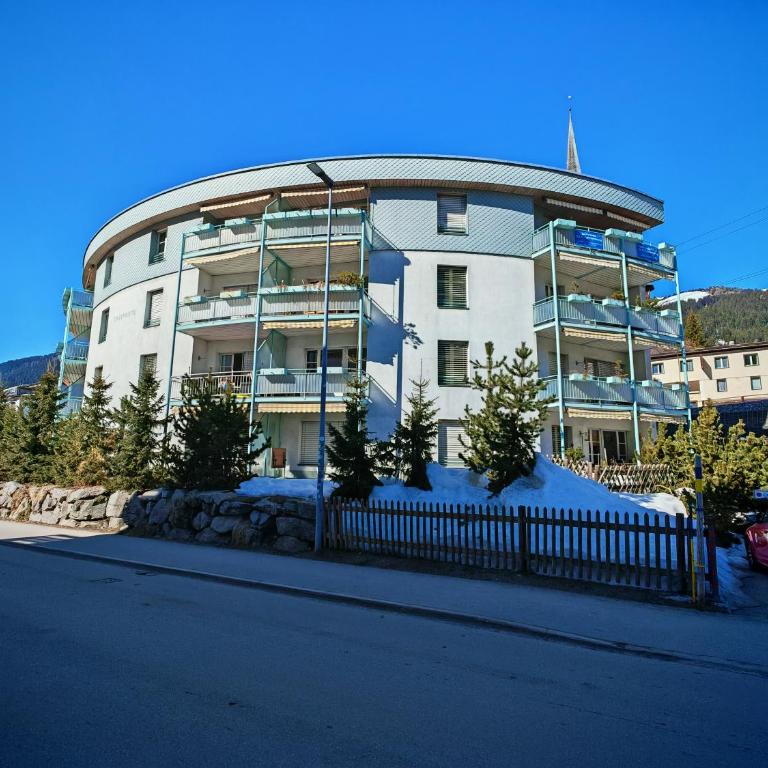 Grosszügige 3 Schlafzimmer Wohnung mit privatem Garten neben Jakobshornbahn - Apartment mit Blick auf die Berge - 62