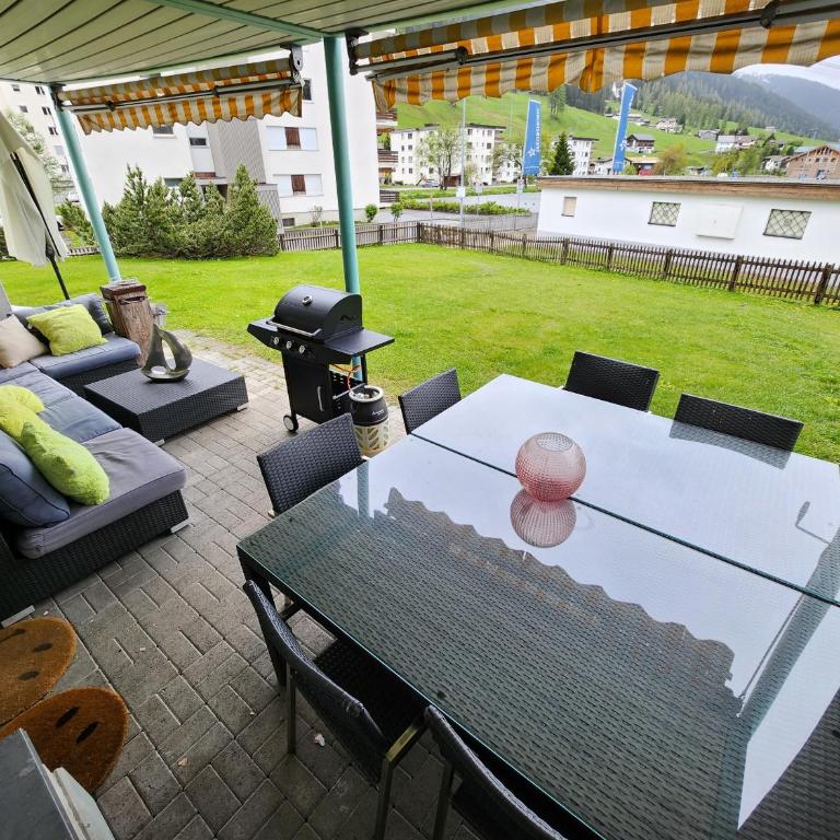 Grosszügige 3 Schlafzimmer Wohnung mit privatem Garten neben Jakobshornbahn - Apartment mit Blick auf die Berge - 49