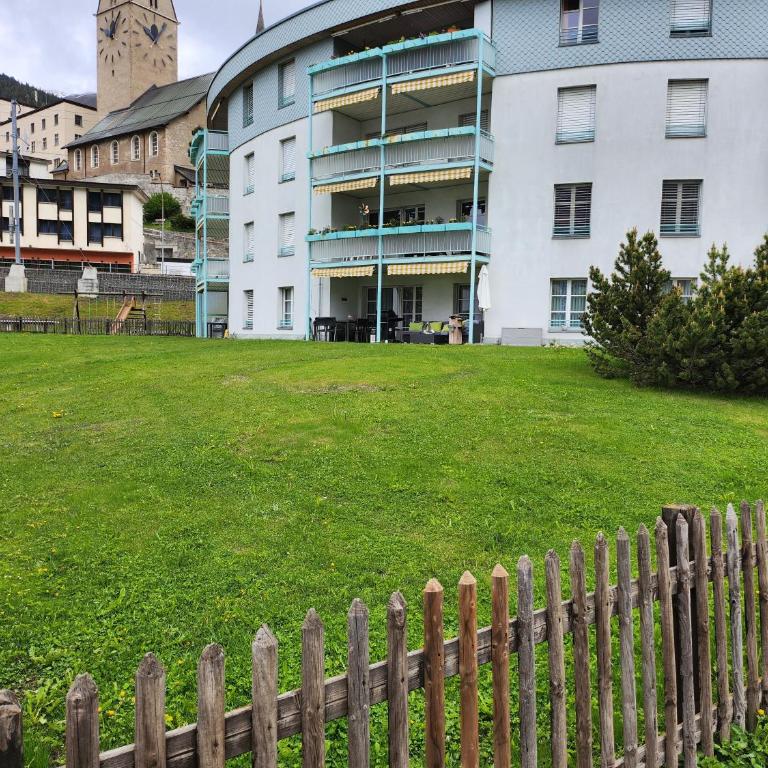 Grosszügige 3 Schlafzimmer Wohnung mit privatem Garten neben Jakobshornbahn - Apartment mit Blick auf die Berge - 48