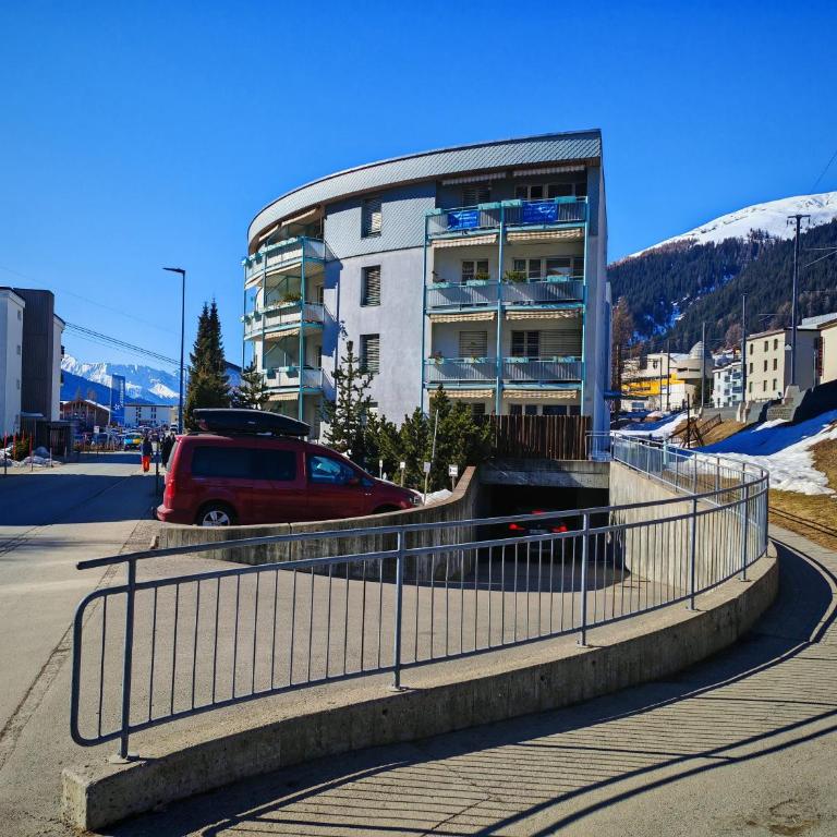Grosszügige 3 Schlafzimmer Wohnung mit privatem Garten neben Jakobshornbahn - Apartment mit Blick auf die Berge - 86