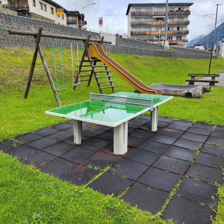 Grosszügige 3 Schlafzimmer Wohnung mit privatem Garten neben Jakobshornbahn - Apartment mit Blick auf die Berge - 78
