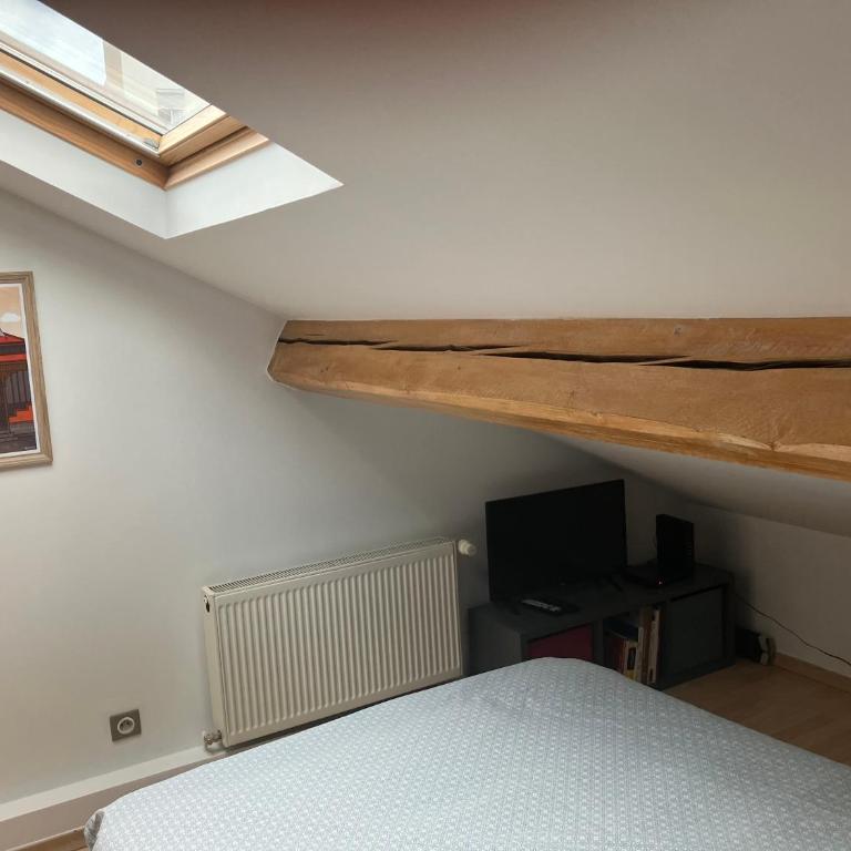 Studio centre-ville climatisé avec parking gratuit - Appartement - 8