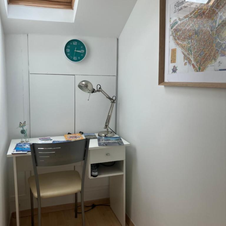 Studio centre-ville climatisé avec parking gratuit - Appartement - 2